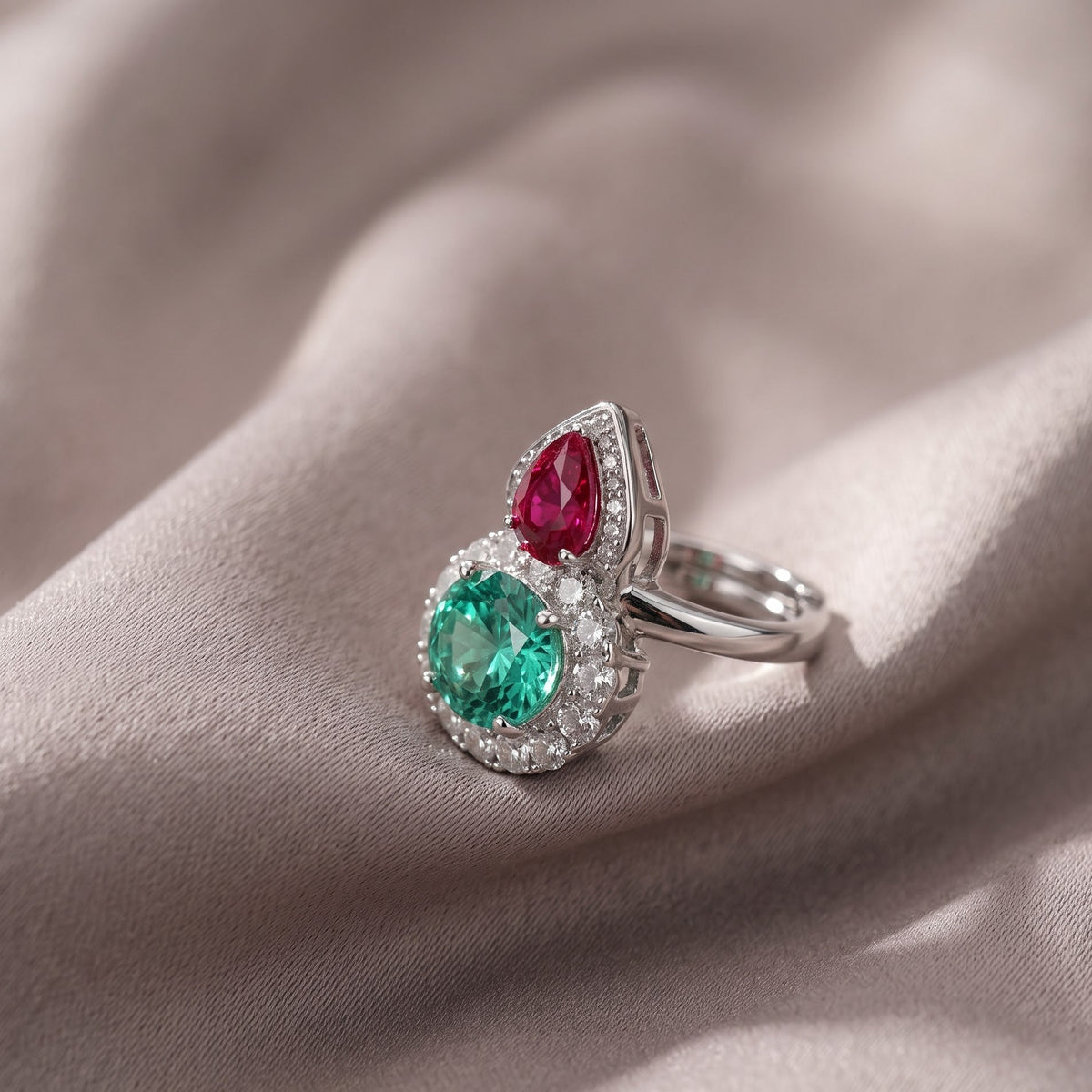 Green and red crystal pear drop cocktail ring for women, rhodium finish (view 3) - RANGREZ
