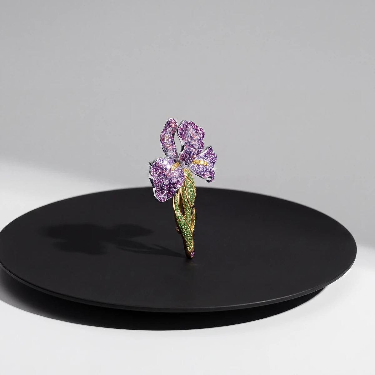 Yara iris flower brooch for women, rhodium finish - RANGREZ (view 4)