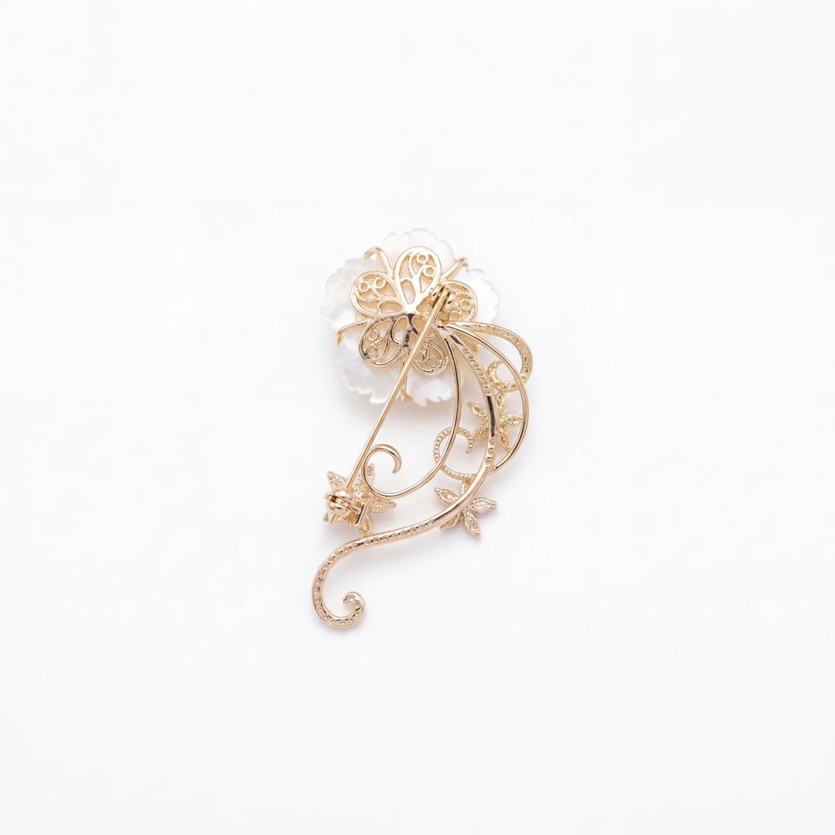Noemi flower brooch for women, gold-tone - RANGREZ (view 2)