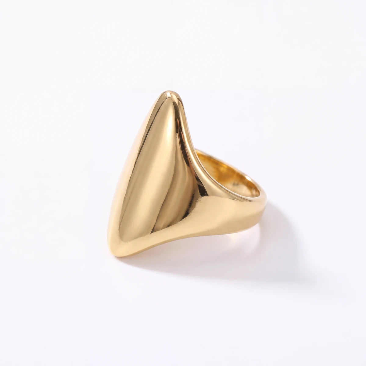 Zoya statement ring for women, gold-tone - RANGREZ