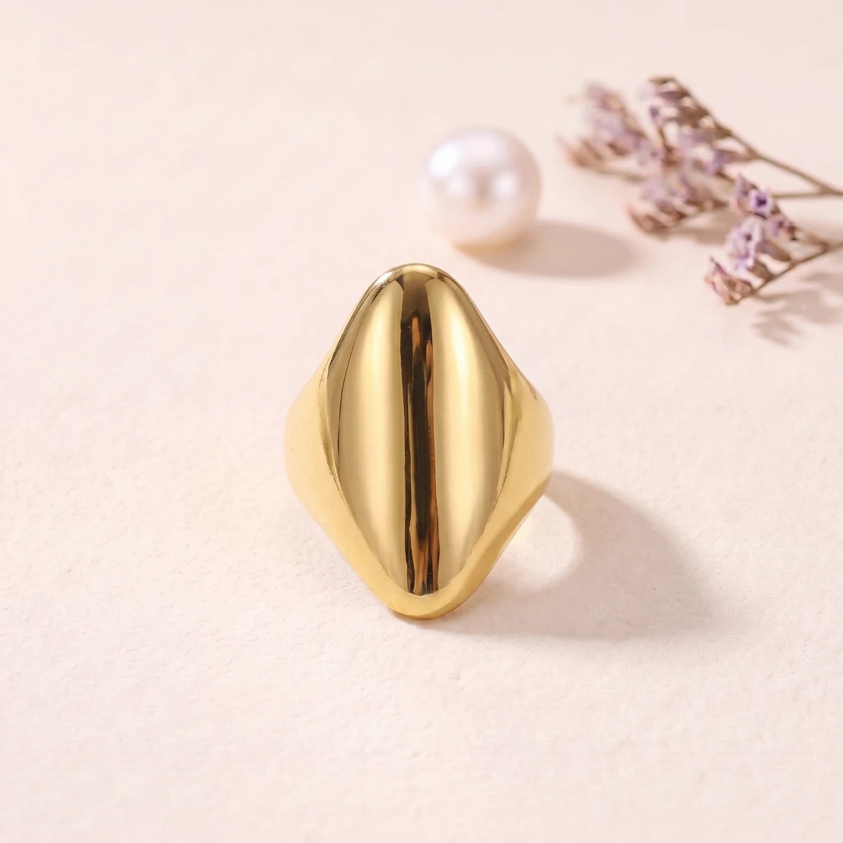Zoya statement ring for women, gold-tone - RANGREZ (view 2)