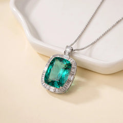 Green crystal cushion pendant necklace for women - RANGREZ (image 3)