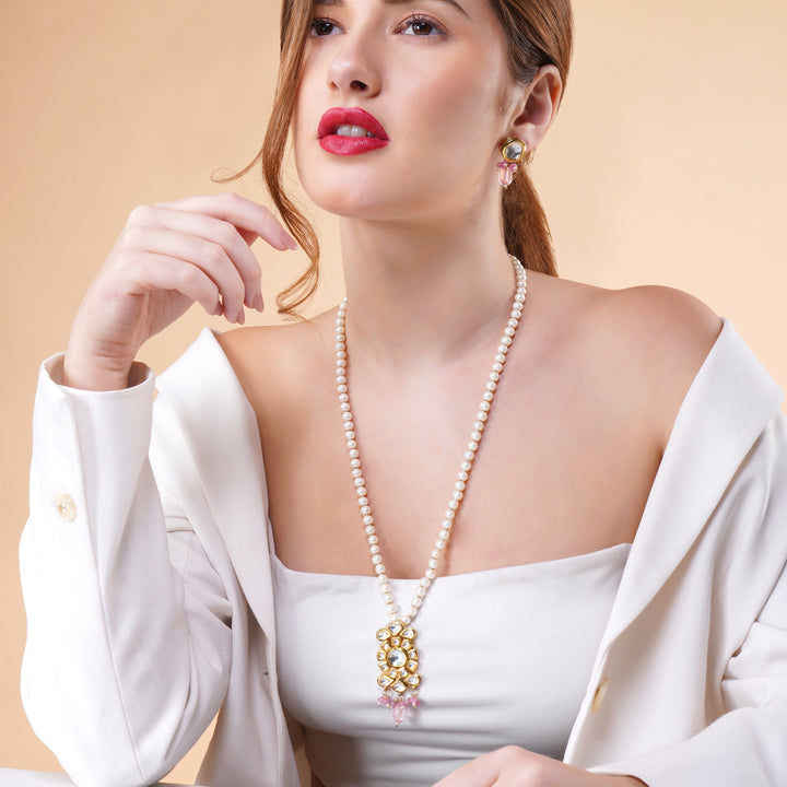 Fariha Pearl Strand Necklace with Kundan Pendant