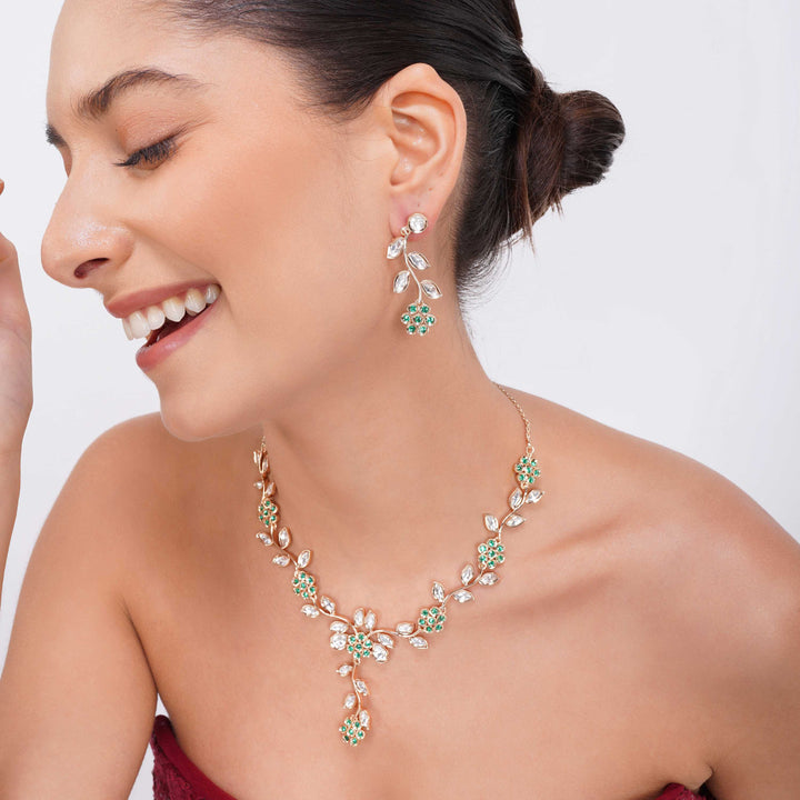 Hiba Delicate Polki Elegance Green & White CZ Necklace Set
