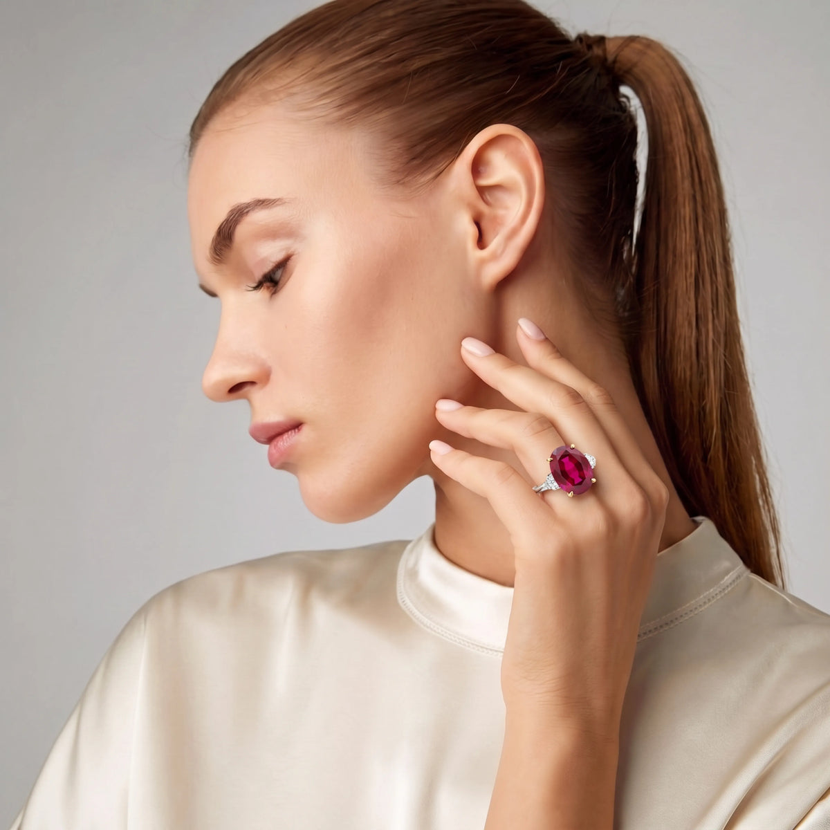 Three stone cocktail ring for women, adjustable - RANGREZ (view 9)