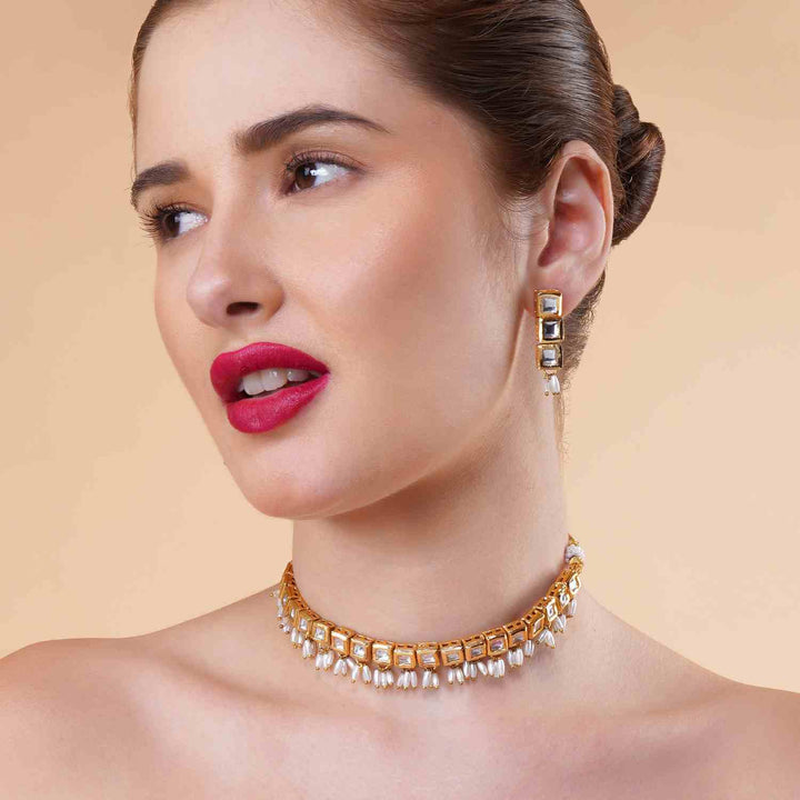 Naazira Gold Plated Kundan Choker Necklace Set with Earrings