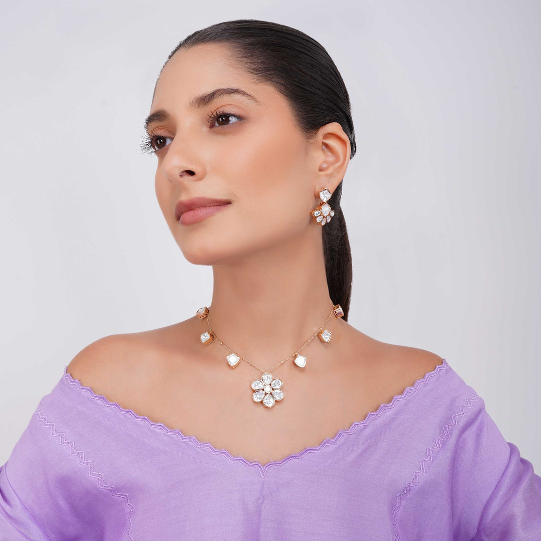 Romina Charm Necklace Set with Gold-Tone Chain Polki