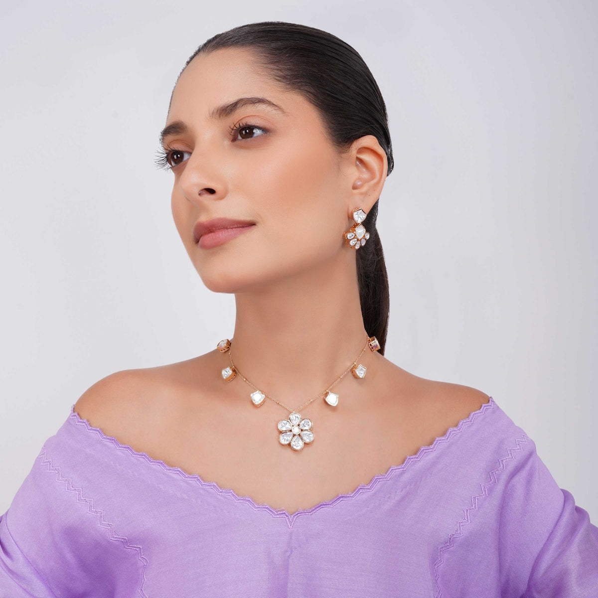 Romina Charm Necklace Set with Gold-Tone Chain Polki