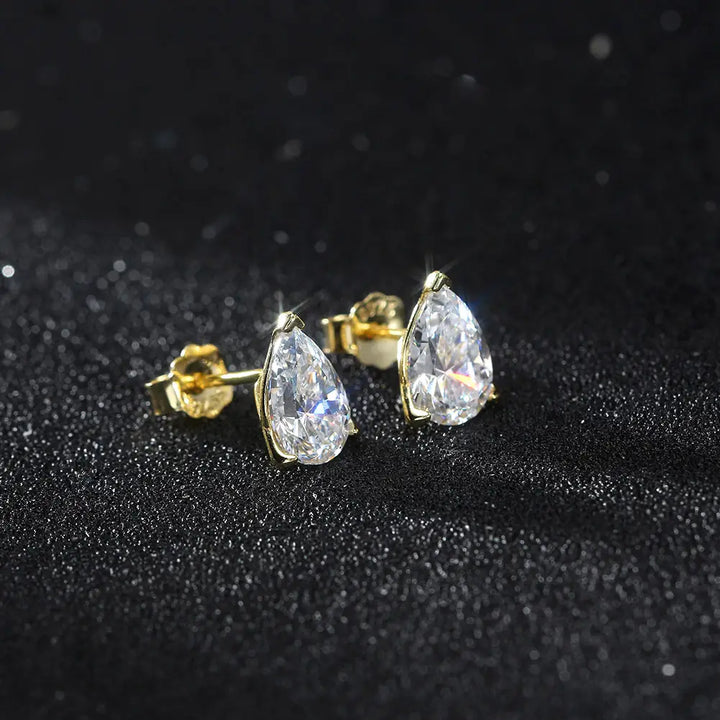 Sofia CZ Stud Pear Cut 8A