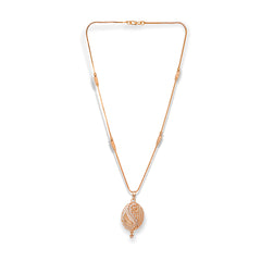 Everyday Glow – Pendant & Earrings Set with a Soft Sparkle