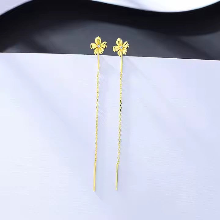 Daizy Floral Threader Drop Earring