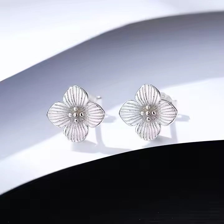 Tia Western Turkish Flower Stud