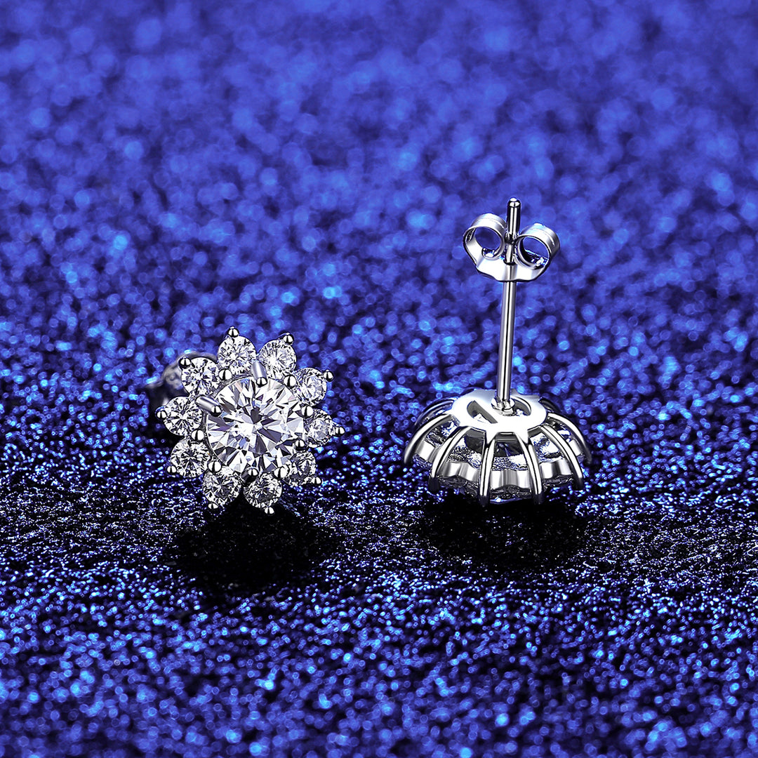 Cyra Diamond Flower Earrings—Soft Sparkle with Floral Charm