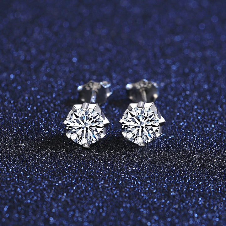 Nova Well-made Diamond Cut Stud