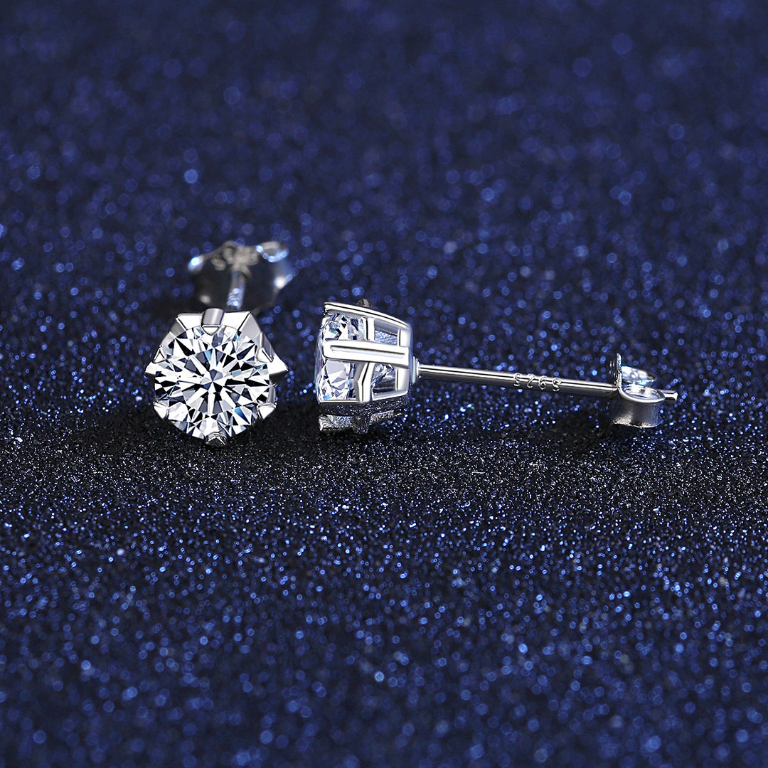Nova Well-made Diamond Cut Stud