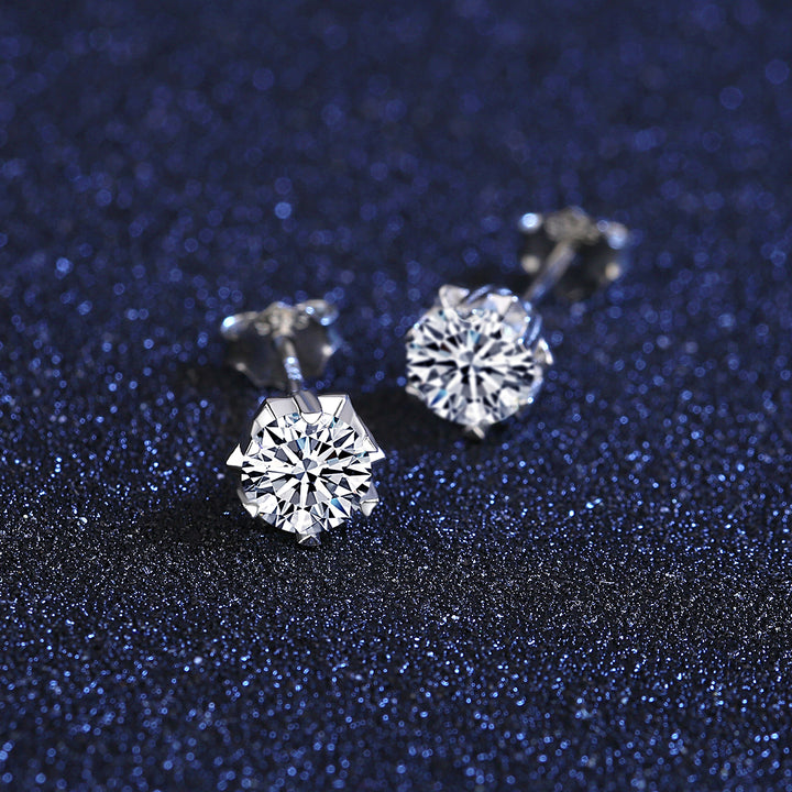 Nova Well-made Diamond Cut Stud