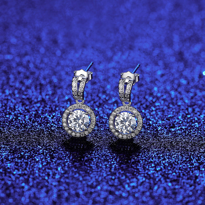 Niva Shimmer Moissanite Stud Earring