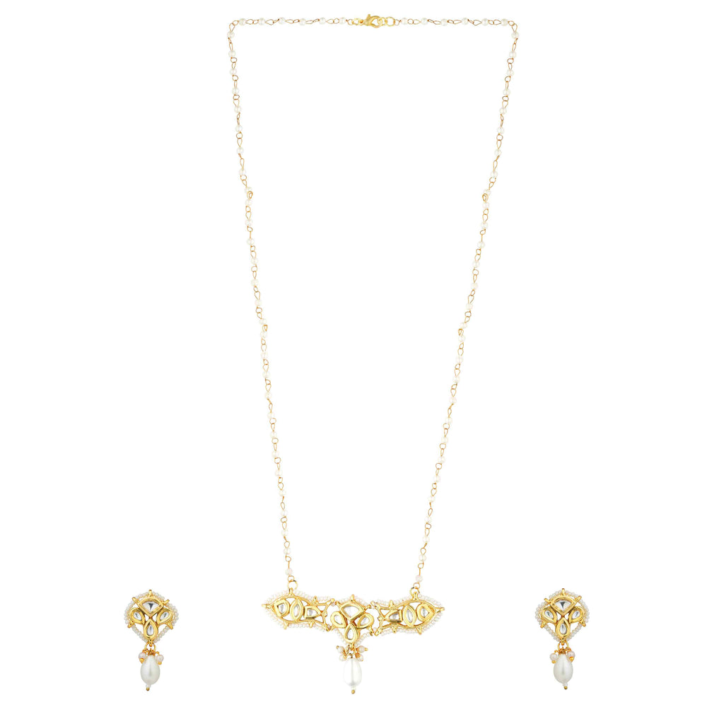 Inaya pearl necklace with pendant and matching earrings white background Close-Up Product Image
