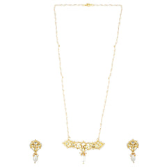 Inaya pearl necklace with pendant and matching earrings white background Close-Up Product Image
