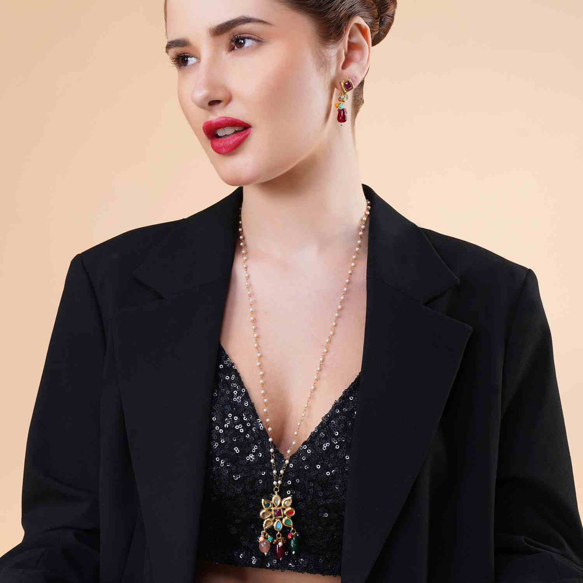 Safiya Multicolor Beaded Pendant Necklace Set with Earrings – Front View
