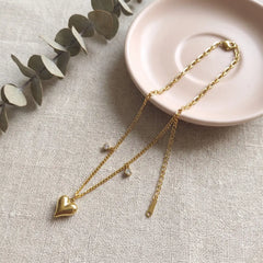 Amour heart pendant necklace for women, gold-tone - RANGREZ (view 3)