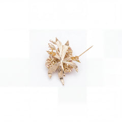 Hortensia hydrangea brooch for women, gold-tone - RANGREZ (view 4)