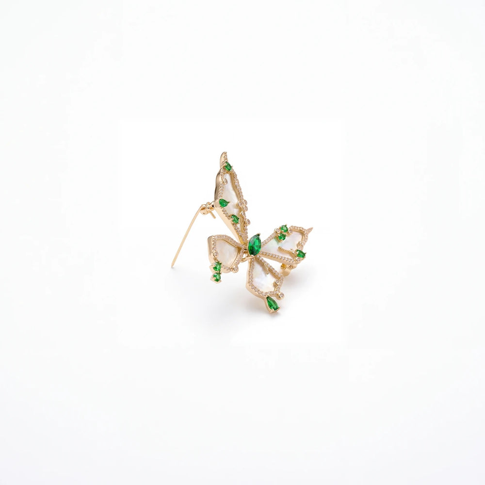 Papillon butterfly brooch for women, gold-tone - RANGREZ (view 2)