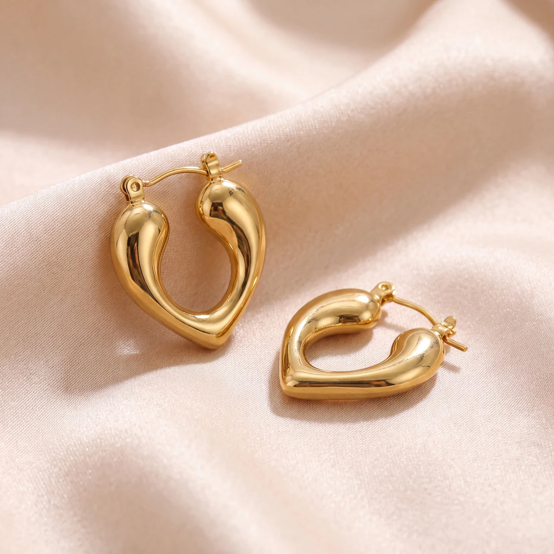 Cherie puffy heart hoops for women, gold-tone - RANGREZ (view 2)