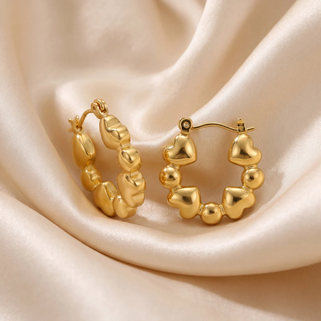 Cupid heart beaded hoops for women, gold-tone - RANGREZ (view 2)