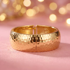 Dune hammered cuff bracelet for women, gold-tone - RANGREZ (view 2)
