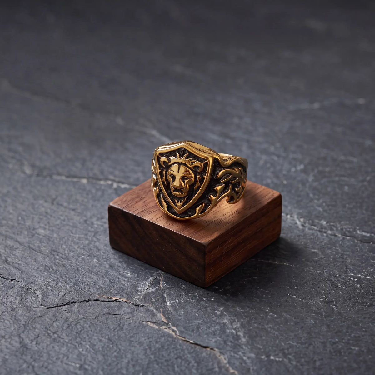 Lion Crest Antique Gold-Tone Ring for Men - view 1
