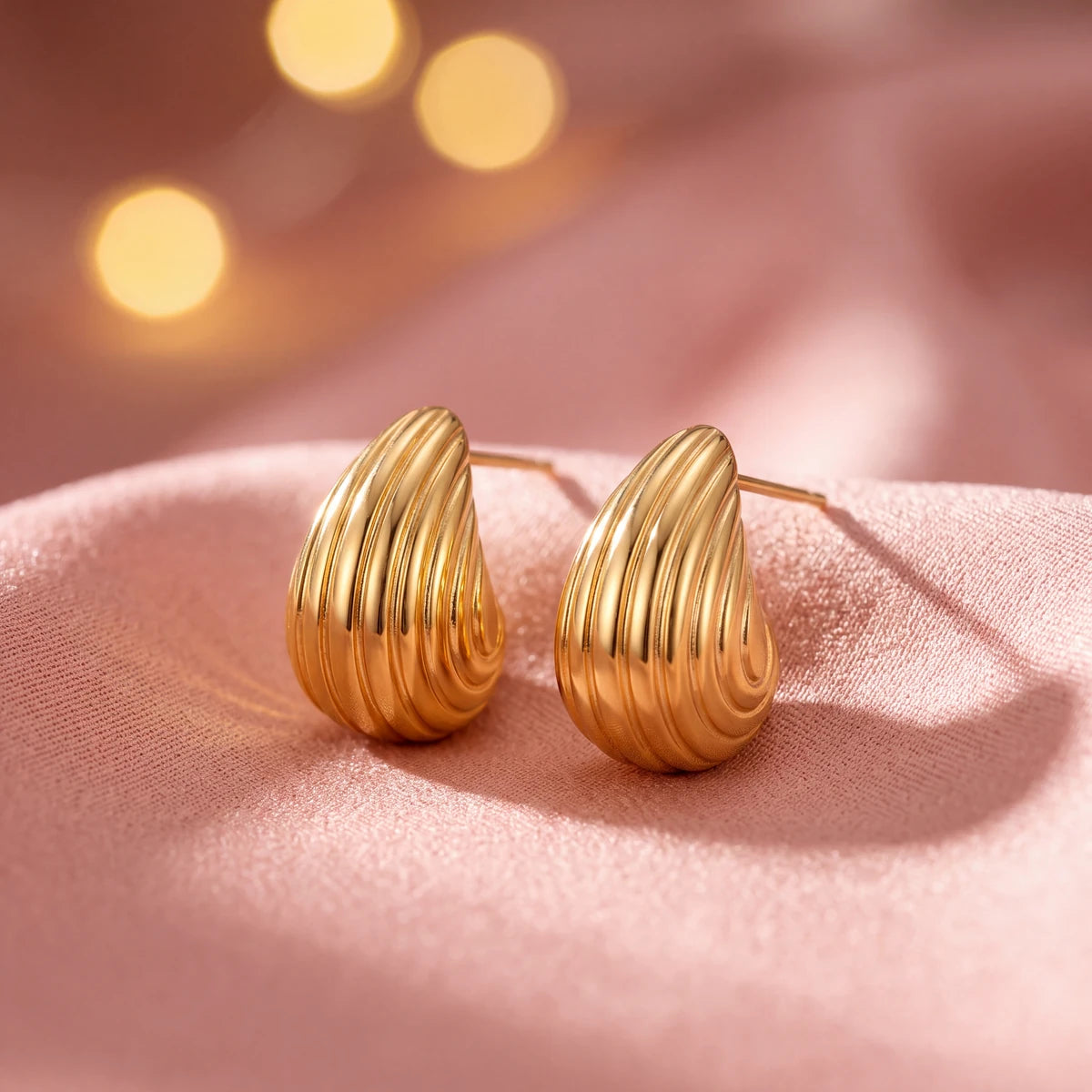 Nautica shell drop earrings for women, gold-tone - RANGREZ (view 3)