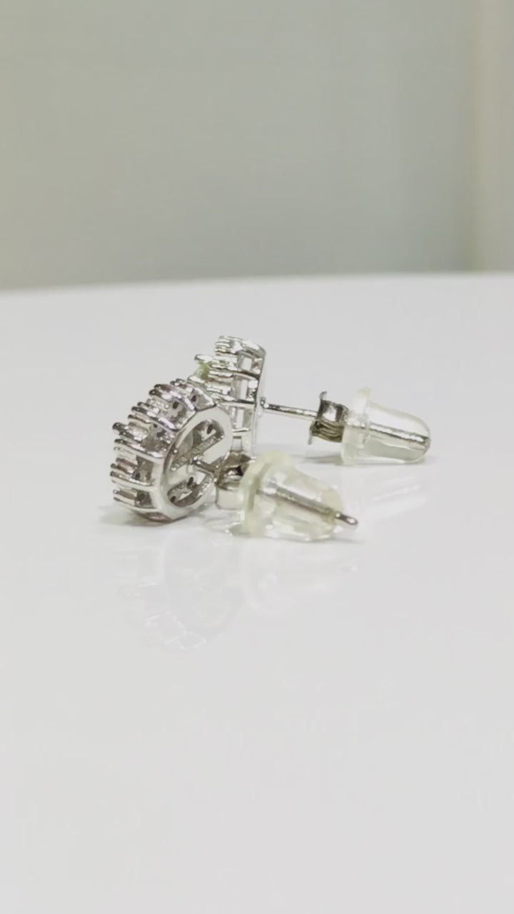 Aria Iconic Earring Diamond Flower Stud
