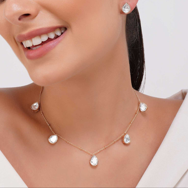 Rangrez gold finish teardrop stone necklace front view with delicate chain