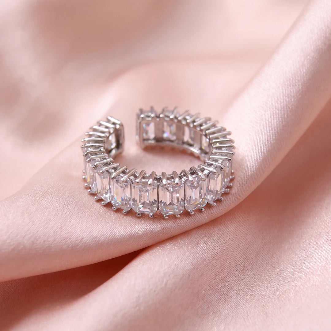 Tiara Baguette Band Ring