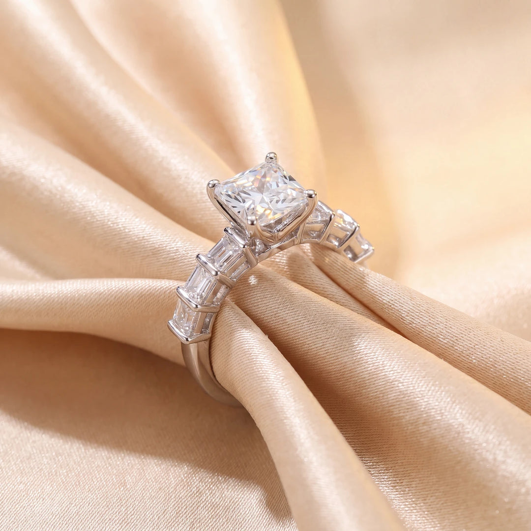 Isolde Solitaire Ring