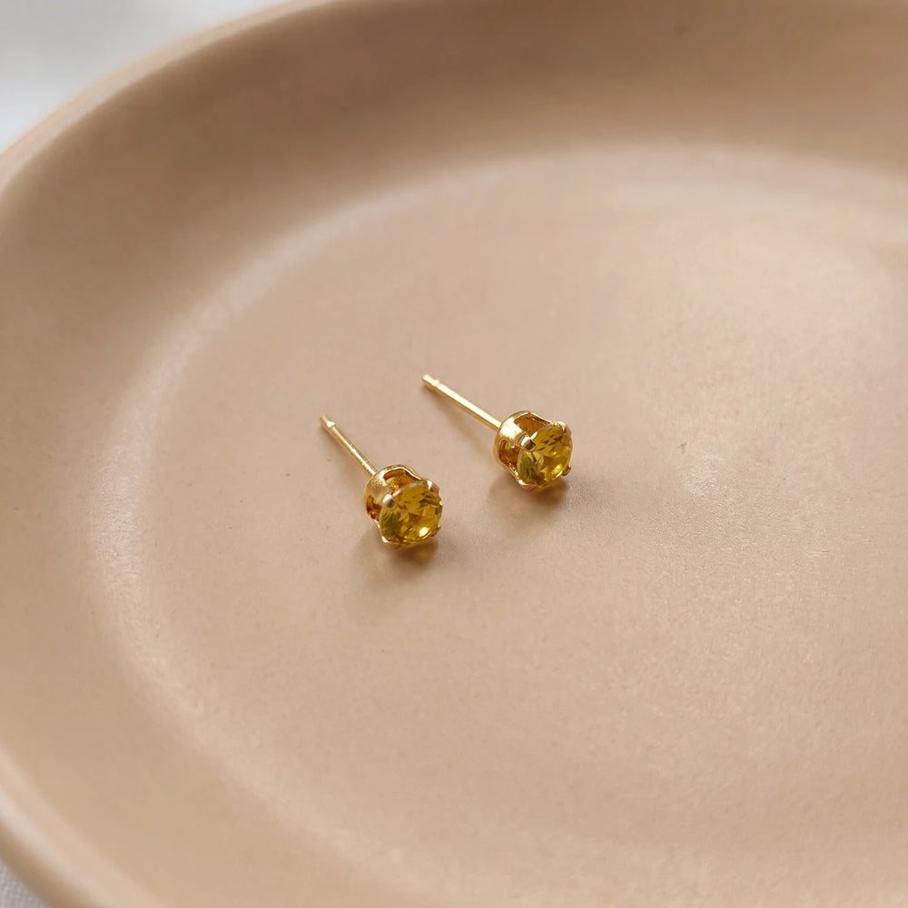Soleil yellow stud earrings for women, gold-tone - RANGREZ (view 2)