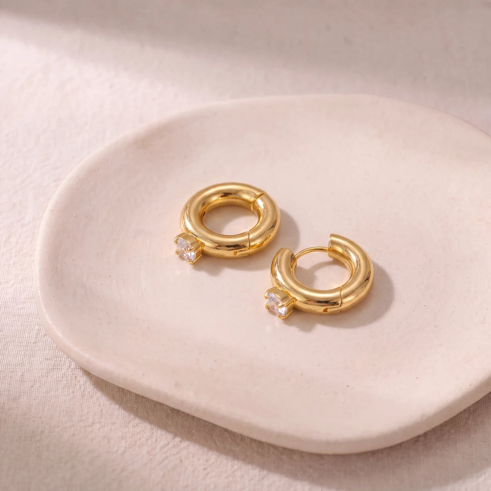 Solene crystal huggie earrings for women, gold-tone - RANGREZ (view 2)