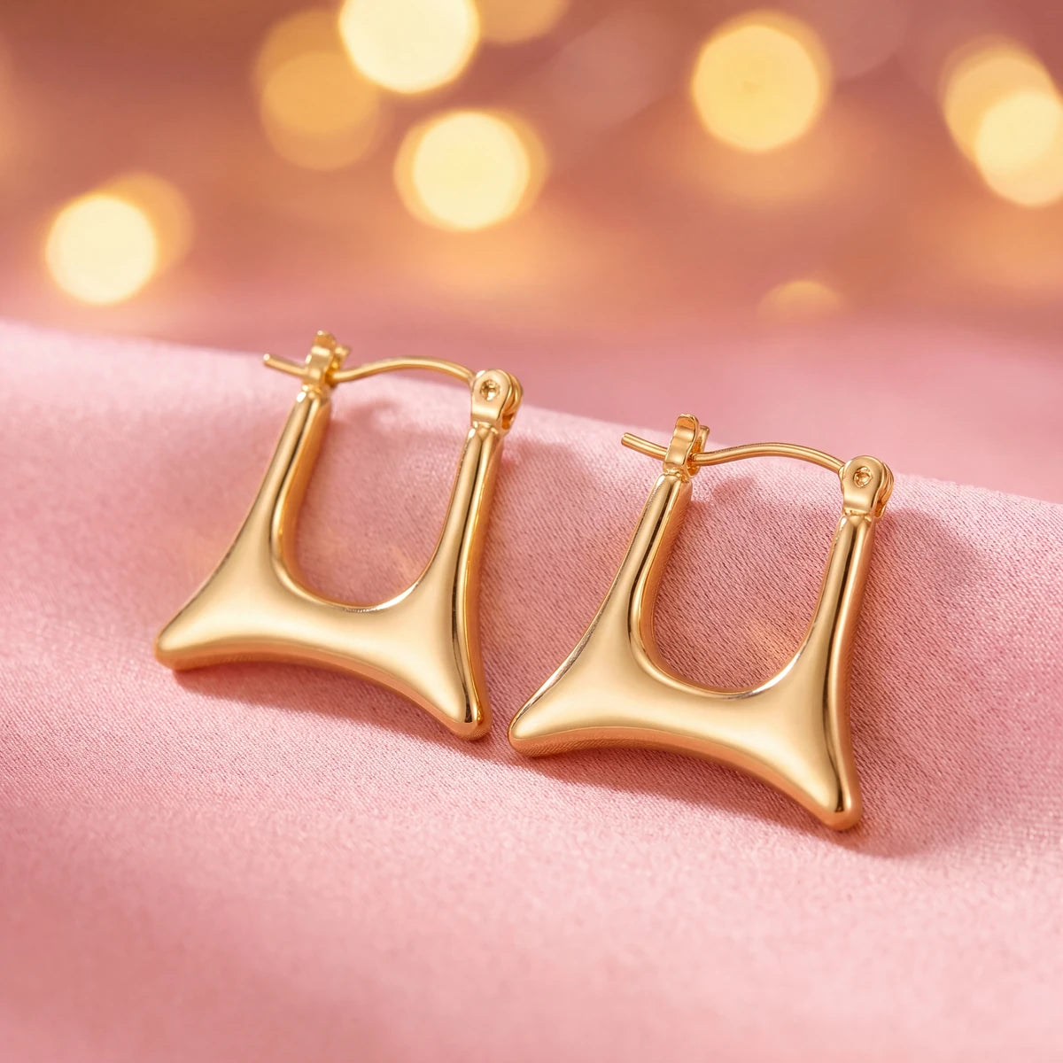 Vela statement hoop earrings for women, gold-tone - RANGREZ (view 3)